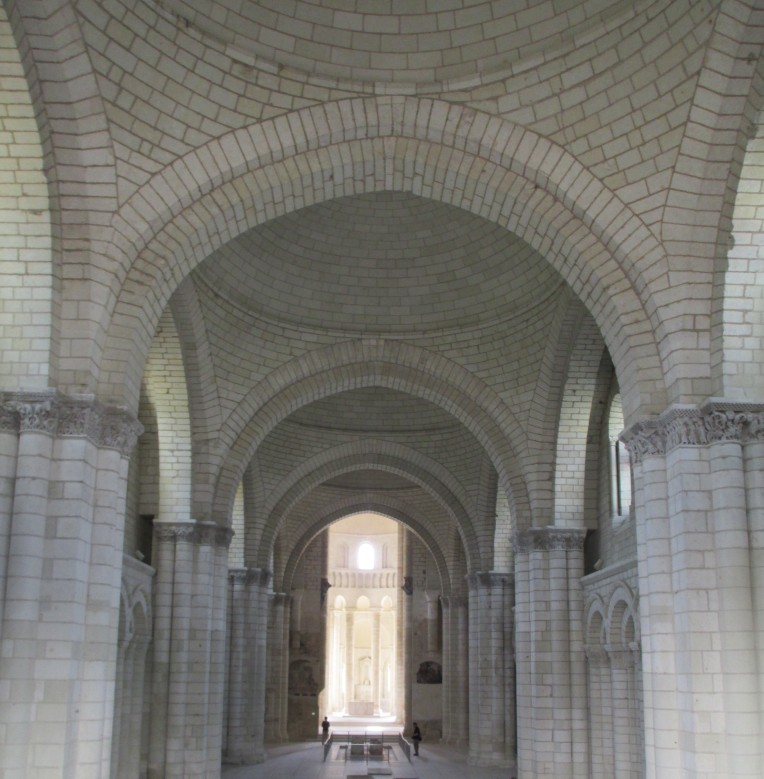 fontevraud main hall