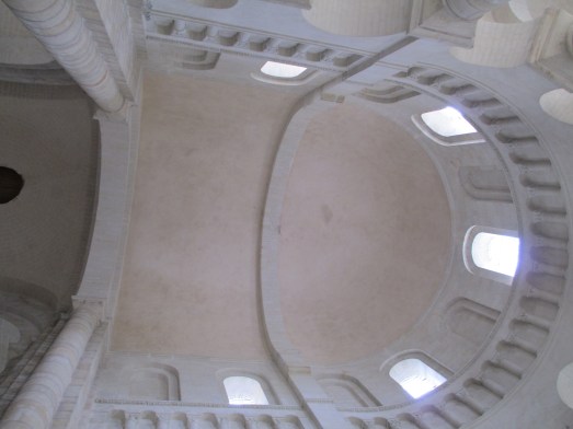 roof font main hall